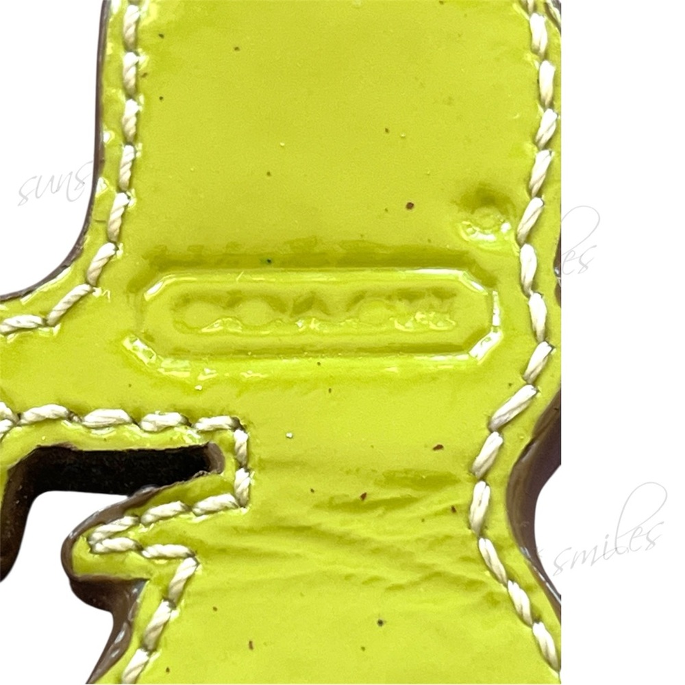 COACH Hawaiian Dancing Hula Girl w/ Lei Bag Charm FOB Keychain #F93159 *RARE* - Picture 5 of 8